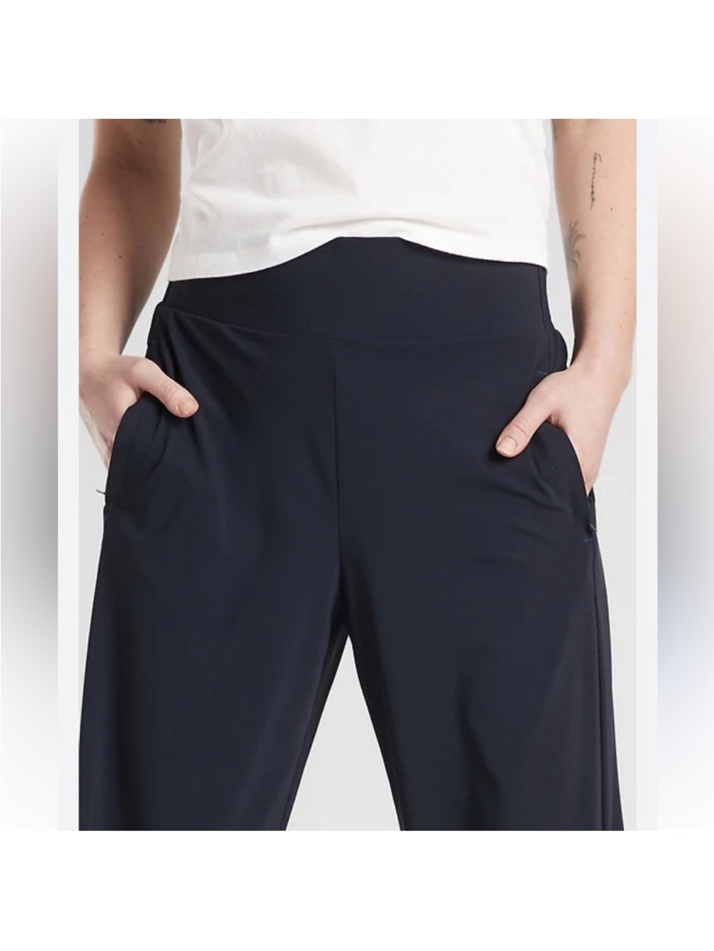 Athleta Black Cosmic Crop Pants